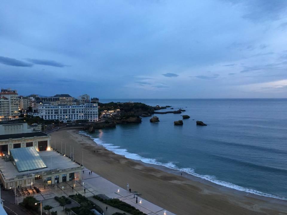 Ferienwohnung Biarritz Victoria Surf Exterior foto